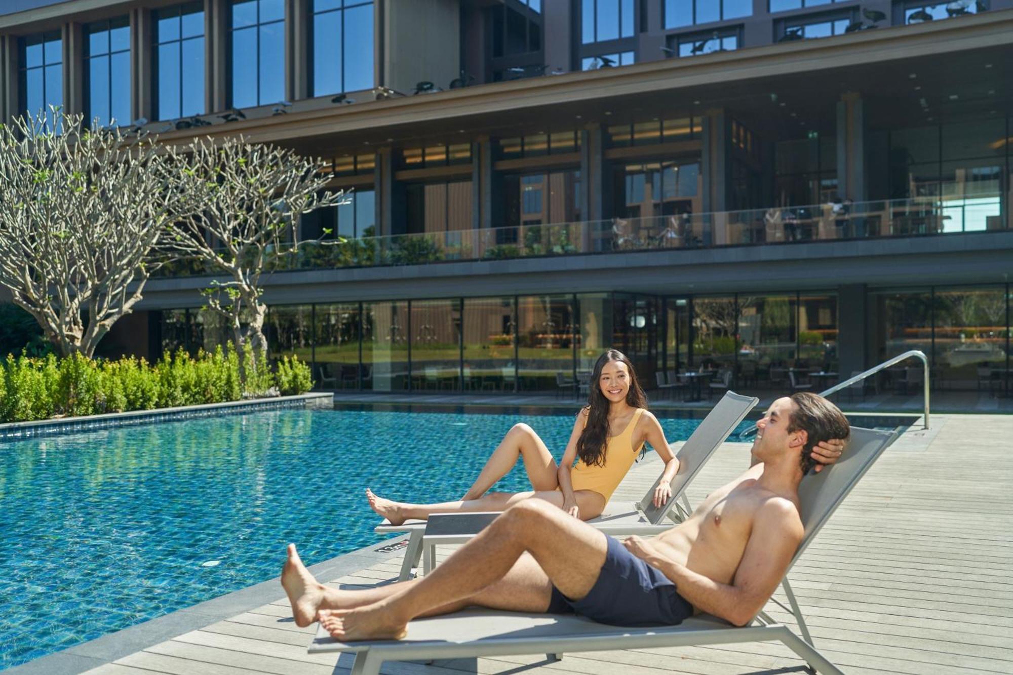 Courtyard By Marriott Bangkok Suvarnabhumi Airport Exterior foto
